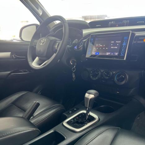 TOYOTA Hilux Caminhonete 2.7 16V 4P SR CABINE DUPLA AUTOMTICO, Foto 8