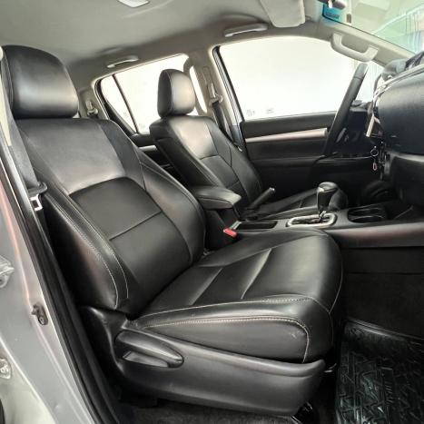 TOYOTA Hilux Caminhonete 2.7 16V 4P SR CABINE DUPLA AUTOMTICO, Foto 10