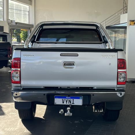 TOYOTA Hilux Caminhonete 2.7 16V 4P SR FLEX CABINE DUPLA AUTOMTICO, Foto 11