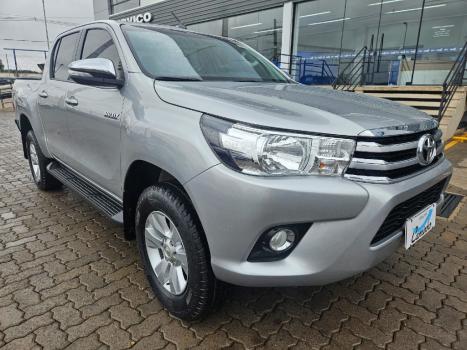 TOYOTA Hilux Caminhonete 2.8 16V SRV 4X4 DIESEL CABINE DUPLA AUTOMTICO, Foto 3