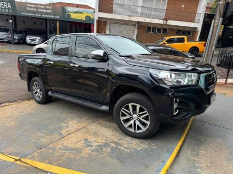 TOYOTA Hilux Caminhonete 2.8 16V SRV 4X4 DIESEL CABINE DUPLA AUTOMTICO, Foto 1