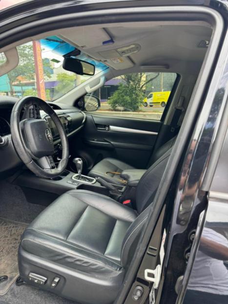 TOYOTA Hilux Caminhonete 2.8 16V SRV 4X4 DIESEL CABINE DUPLA AUTOMTICO, Foto 5