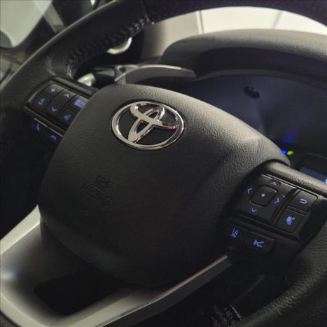 TOYOTA Hilux Caminhonete 2.8 16V SRX 4X4 TURBO DIESEL CABINE DUPLA AUTOMTICO, Foto 12