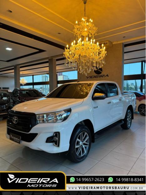 TOYOTA Hilux Caminhonete 2.8 16V SRV 4X4 DIESEL CABINE DUPLA AUTOMTICO, Foto 2
