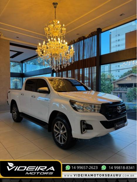 TOYOTA Hilux Caminhonete 2.8 16V SRV 4X4 DIESEL CABINE DUPLA AUTOMTICO, Foto 3