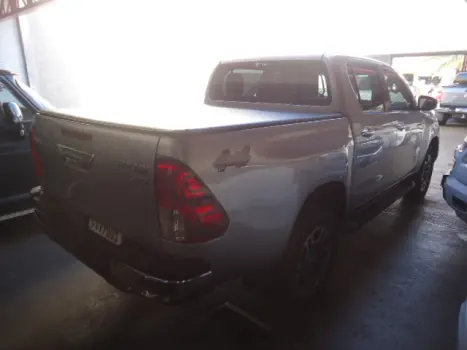 TOYOTA Hilux Caminhonete 2.8 16V SRV 4X4 DIESEL CABINE DUPLA AUTOMTICO, Foto 6