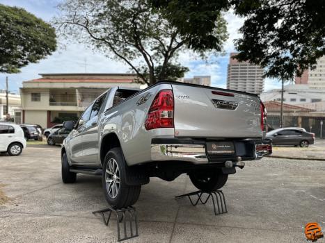 TOYOTA Hilux Caminhonete 2.8 16V SRV 4X4 DIESEL CABINE DUPLA AUTOMTICO, Foto 6