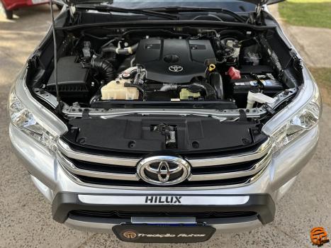 TOYOTA Hilux Caminhonete 2.8 16V SRV 4X4 DIESEL CABINE DUPLA AUTOMTICO, Foto 18