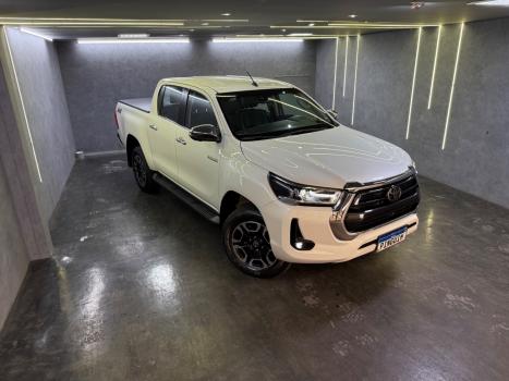 TOYOTA Hilux Caminhonete 2.8 16V SRX 4X4 TURBO DIESEL CABINE DUPLA AUTOMTICO, Foto 1