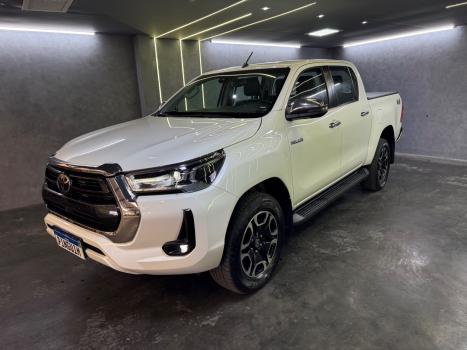 TOYOTA Hilux Caminhonete 2.8 16V SRX 4X4 TURBO DIESEL CABINE DUPLA AUTOMTICO, Foto 3