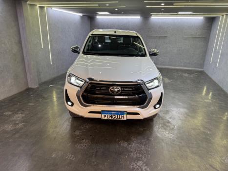 TOYOTA Hilux Caminhonete 2.8 16V SRX 4X4 TURBO DIESEL CABINE DUPLA AUTOMTICO, Foto 4