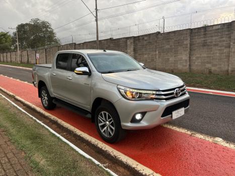 TOYOTA Hilux Caminhonete 2.8 16V SRX 4X4 DIESEL CABINE DUPLA AUTOMTICO, Foto 8