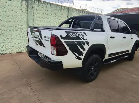 TOYOTA Hilux Caminhonete 2.8 16V 4P SR 4X4 DIESEL CHALLENGE CABINE DUPLA AUTOMTICO, Foto 7