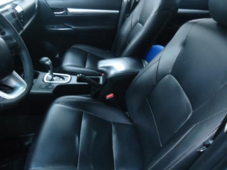 TOYOTA Hilux Caminhonete 2.7 16V 4P SRV FLEX CABINE DUPLA AUTOMTICO, Foto 3