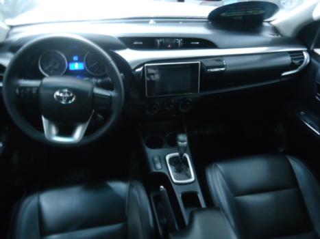 TOYOTA Hilux Caminhonete 2.7 16V 4P SRV FLEX CABINE DUPLA AUTOMTICO, Foto 5