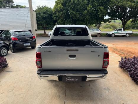 TOYOTA Hilux Caminhonete 3.0 4P 4X4 DIESEL CABINE DUPLA, Foto 6