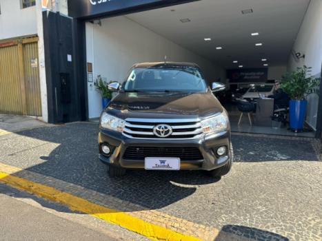 TOYOTA Hilux Caminhonete 2.8 16V SRV 4X4 DIESEL CABINE DUPLA AUTOMTICO, Foto 2