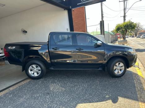 TOYOTA Hilux Caminhonete 2.8 16V SRV 4X4 DIESEL CABINE DUPLA AUTOMTICO, Foto 8