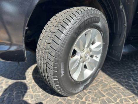 TOYOTA Hilux Caminhonete 2.8 16V SRV 4X4 DIESEL CABINE DUPLA AUTOMTICO, Foto 12