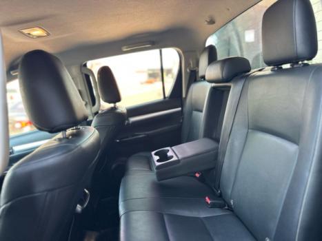 TOYOTA Hilux Caminhonete 2.8 16V SRV 4X4 DIESEL CABINE DUPLA AUTOMTICO, Foto 19