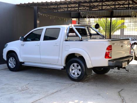 TOYOTA Hilux Caminhonete 2.7 16V 4P SR CABINE DUPLA AUTOMTICO, Foto 11