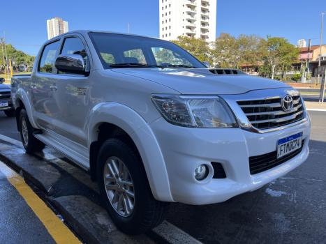 TOYOTA Hilux Caminhonete 3.0 4P 4X4 SRV TURBO DIESEL CABINE DUPLA AUTOMTICO, Foto 1