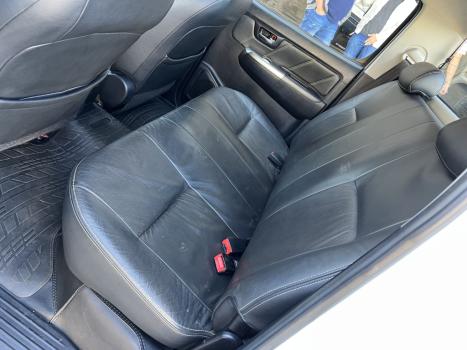 TOYOTA Hilux Caminhonete 3.0 4P 4X4 SRV TURBO DIESEL CABINE DUPLA AUTOMTICO, Foto 9