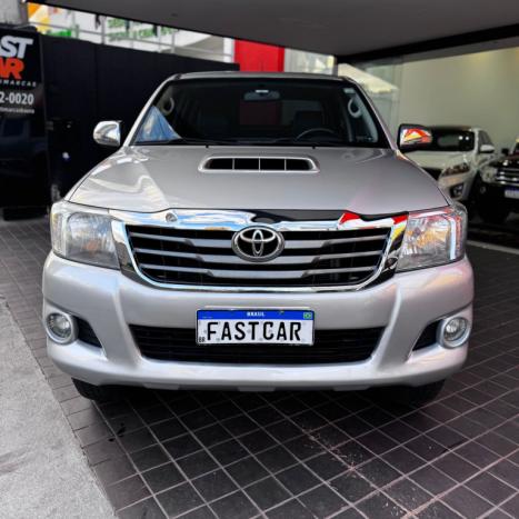TOYOTA Hilux Caminhonete 3.0 4P 4X4 SRV TURBO DIESEL CABINE DUPLA AUTOMTICO, Foto 7
