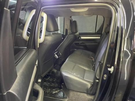 TOYOTA Hilux Caminhonete 2.8 16V SRX 4X4 TURBO DIESEL CABINE DUPLA AUTOMTICO, Foto 15