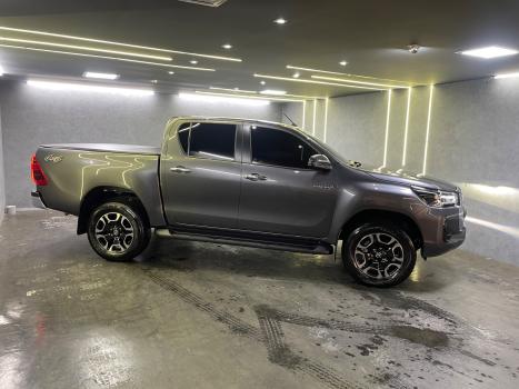 TOYOTA Hilux Caminhonete 2.8 16V SRV 4X4 DIESEL CABINE DUPLA AUTOMTICO, Foto 5