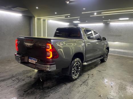 TOYOTA Hilux Caminhonete 2.8 16V SRV 4X4 DIESEL CABINE DUPLA AUTOMTICO, Foto 6
