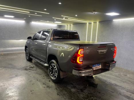 TOYOTA Hilux Caminhonete 2.8 16V SRV 4X4 DIESEL CABINE DUPLA AUTOMTICO, Foto 7