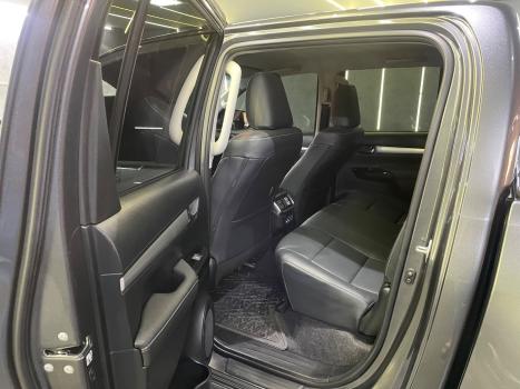 TOYOTA Hilux Caminhonete 2.8 16V SRV 4X4 DIESEL CABINE DUPLA AUTOMTICO, Foto 14