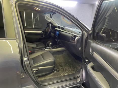 TOYOTA Hilux Caminhonete 2.8 16V SRV 4X4 DIESEL CABINE DUPLA AUTOMTICO, Foto 15