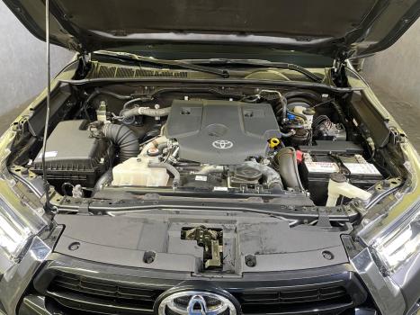 TOYOTA Hilux Caminhonete 2.8 16V SRV 4X4 DIESEL CABINE DUPLA AUTOMTICO, Foto 16