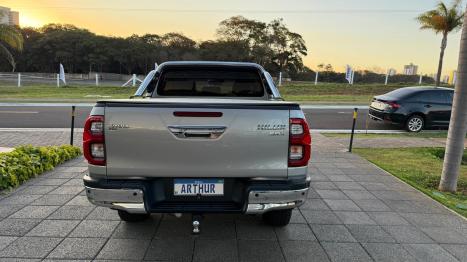 TOYOTA Hilux Caminhonete 2.8 16V SRX 4X4 TURBO DIESEL CABINE DUPLA AUTOMTICO, Foto 7
