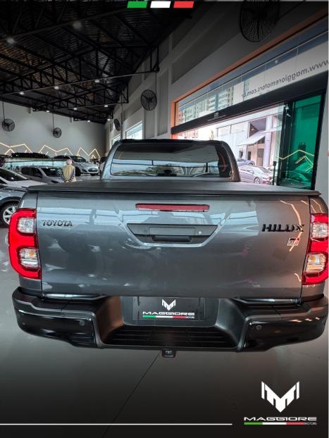 TOYOTA Hilux Caminhonete 2.8 16V GR SPORT 4X4 TURBO DIESEL CABINE DUPLA AUTOMTICO, Foto 9