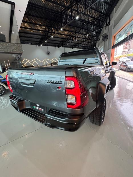 TOYOTA Hilux Caminhonete 2.8 16V GR SPORT 4X4 TURBO DIESEL CABINE DUPLA AUTOMTICO, Foto 13