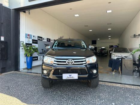 TOYOTA Hilux Caminhonete 2.8 16V SRV 4X4 DIESEL CABINE DUPLA AUTOMTICO, Foto 2