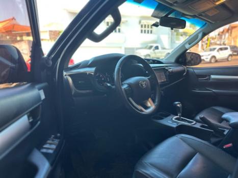 TOYOTA Hilux Caminhonete 2.8 16V SRV 4X4 DIESEL CABINE DUPLA AUTOMTICO, Foto 13