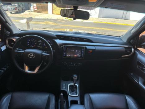 TOYOTA Hilux Caminhonete 2.8 16V SRV 4X4 DIESEL CABINE DUPLA AUTOMTICO, Foto 15