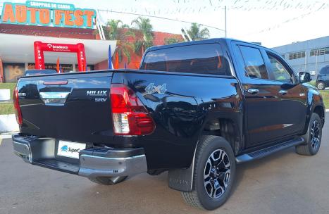 TOYOTA Hilux Caminhonete 2.8 16V SRV 4X4 DIESEL CABINE DUPLA AUTOMTICO, Foto 4