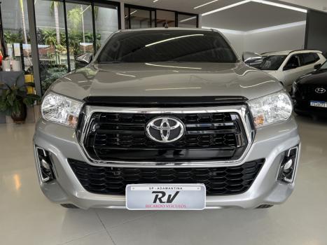 TOYOTA Hilux Caminhonete 2.7 16V 4P SRV FLEX 4X4  CABINE DUPLA AUTOMTICO, Foto 2