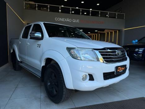 TOYOTA Hilux Caminhonete 2.7 16V 4P SRV FLEX 4X4  CABINE DUPLA AUTOMTICO, Foto 3