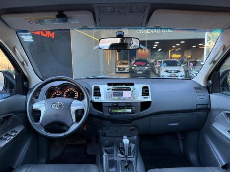 TOYOTA Hilux Caminhonete 2.7 16V 4P SRV FLEX 4X4  CABINE DUPLA AUTOMTICO, Foto 15