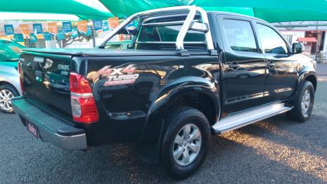TOYOTA Hilux Caminhonete 3.0 16V 4P 4X4 SRV TURBO DIESEL CABINE DUPLA AUTOMTICO, Foto 8