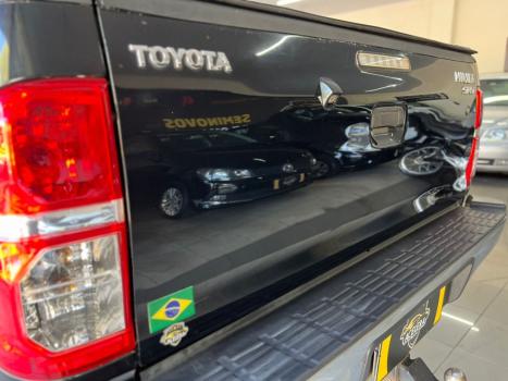 TOYOTA Hilux Caminhonete 3.0 4P 4X4 SRV TURBO DIESEL CABINE DUPLA AUTOMTICO, Foto 7