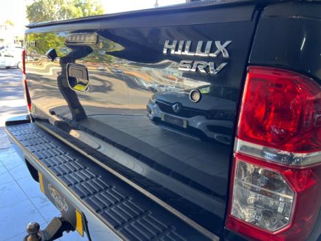 TOYOTA Hilux Caminhonete 3.0 4P 4X4 SRV TURBO DIESEL CABINE DUPLA AUTOMTICO, Foto 9