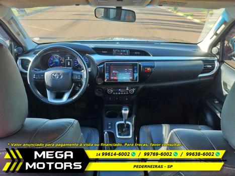 TOYOTA Hilux Caminhonete 2.8 16V SRV 4X4 DIESEL CABINE DUPLA AUTOMTICO, Foto 12