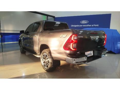 TOYOTA Hilux Caminhonete 2.8 16V SRX LIMITED 4X4 TURBO DIESEL CABINE DUPLA AUTOMTICO, Foto 7